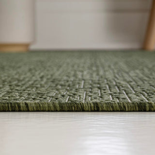 Alda Modern Minimalist Mingled Solid Indoor/Outdoor Area Rug