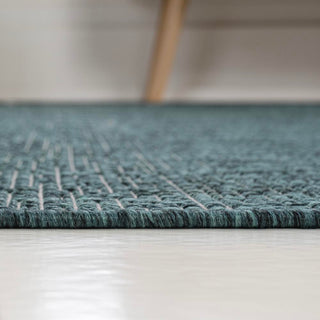 Alda Modern Minimalist Mingled Solid Indoor/Outdoor Area Rug