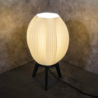 Wavy Modern Contemporary Plant-Based PLA 3D Printed Dimmable LED Table Lamp - JONATHAN Y