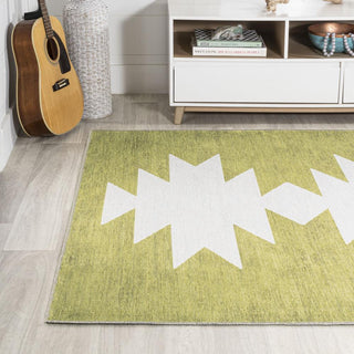Chayton Minimalist Geometric Machine-washable Area Rug - JONATHAN Y