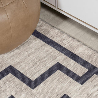 Ashkii Minimalist Medallion Machine-washable Area Rug - JONATHAN Y