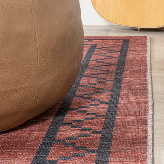 Korsa Geometric Medallion Machine-washable Area Rug