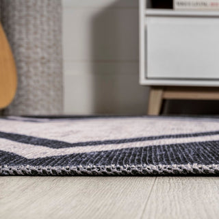 Siksak Modern Chevron Border Area Rug