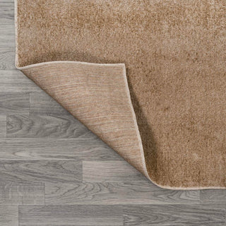 Twyla Classic Solid Low-Pile Machine-Washable Area Rug