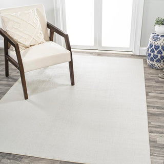 Twyla Classic Solid Low-Pile Machine-Washable Area Rug