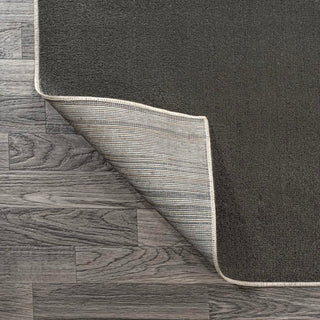 Twyla Classic Solid Low-Pile Machine-Washable Area Rug