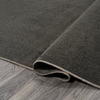 Twyla Classic Solid Low-Pile Machine-Washable Area Rug