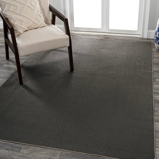 Twyla Classic Solid Low-Pile Machine-Washable Area Rug