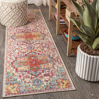 Zafra Vintage Medallion Area Rug - JONATHAN Y